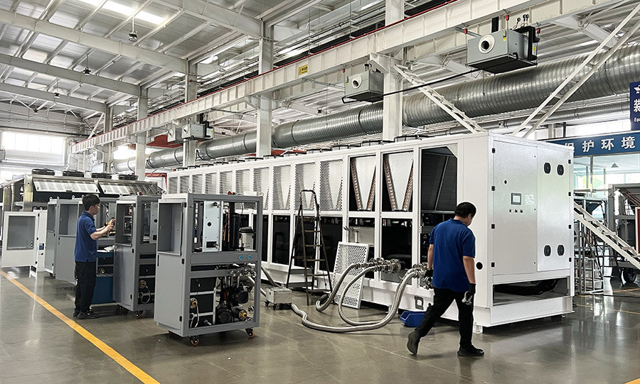 1761096520388816.jpg 生产现场01.jpg