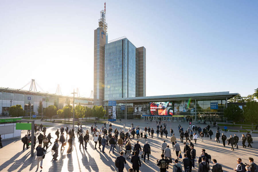 1764640349956012.jpg EMO-2025_224-1024x681.jpg